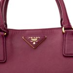 Bolsa-Prada-Galleria-Saffiano-Magenta-