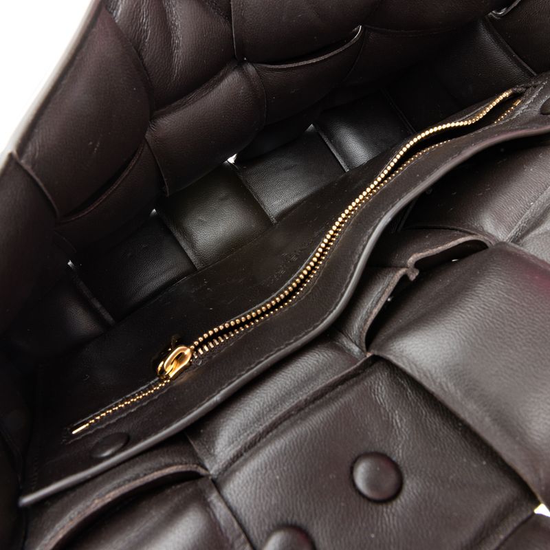 Bolsa-Bottega-Veneta-Casette-Chain-Marrom