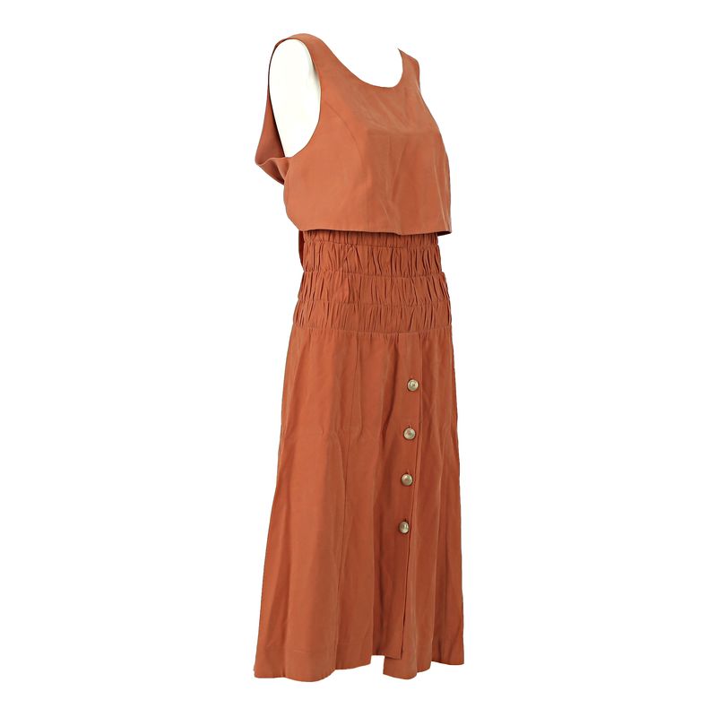 Conjunto-A-Niemeywer-Laranja-com-Botoes