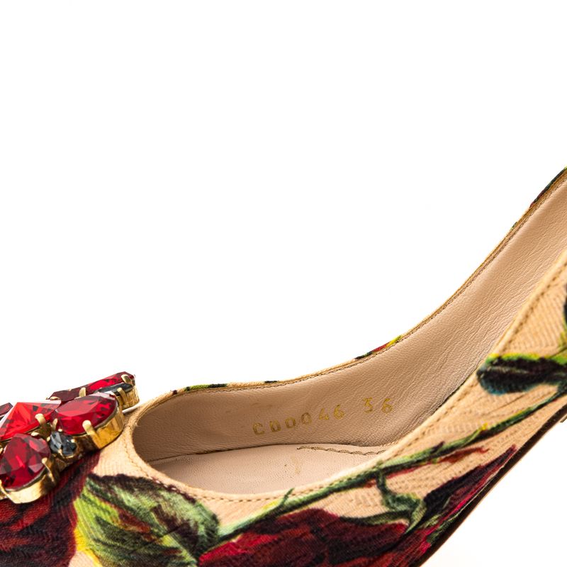Scarpin-Dolce---Gabbana-Jacquard-Flores-e-Pedraria