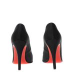 69361-Scarpin-Christian-Louboutin-Cetim-Preto-2