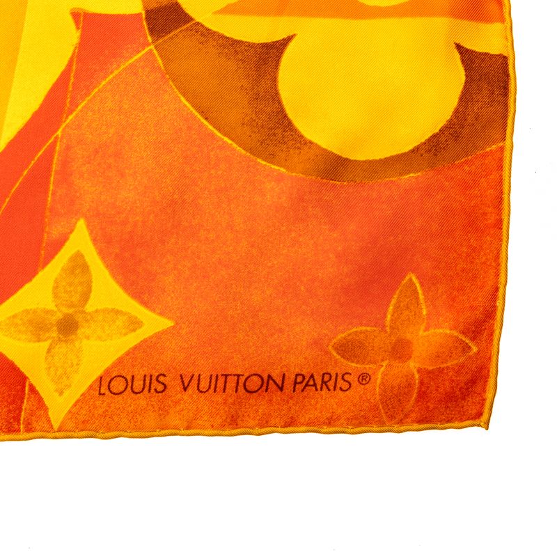 Lenco-Louis-Vuitton-Seda-Laranja-e-Rosa-