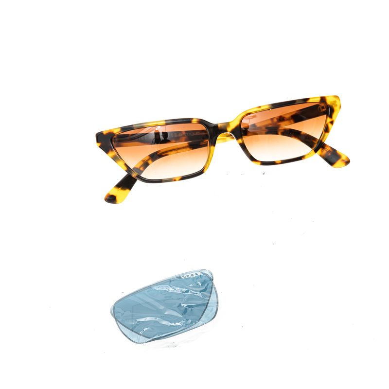 Oculos-Vogue-Gigi-Hadid-Marrom-Mescla-Pequeno