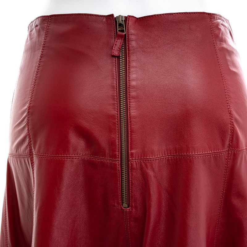 Saia-NK-Couro-Vermelho