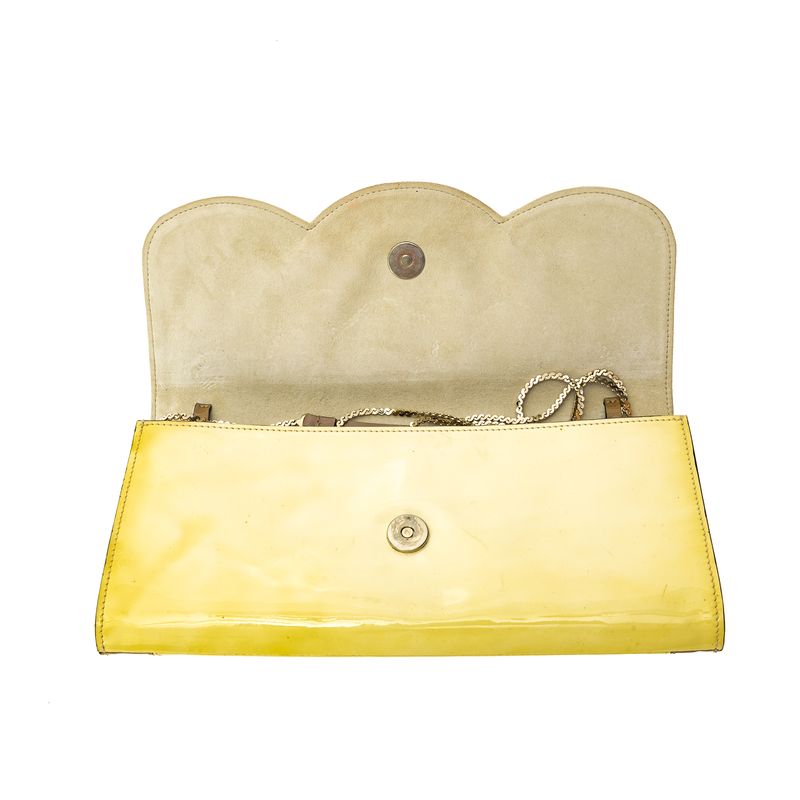 Clutch-Valentino-Garavani-Verniz-Creme-e-Bege