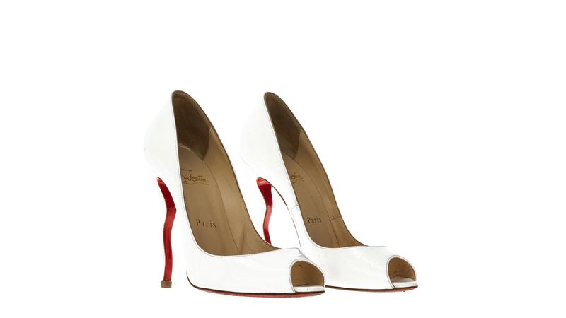 Peep Toe Christian Louboutin Salto Ondulado Verniz Branco Peep Toe Christian Louboutin Salto Ondulado Verniz Branco