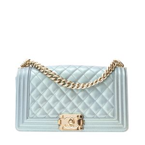 Bolsa Chanel Boy Média Azul Perolado