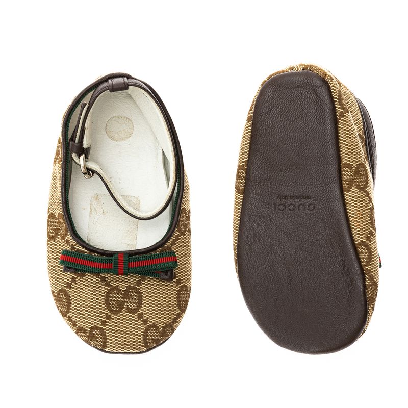 Sapato-Gucci-Infantil-Monograma-GG