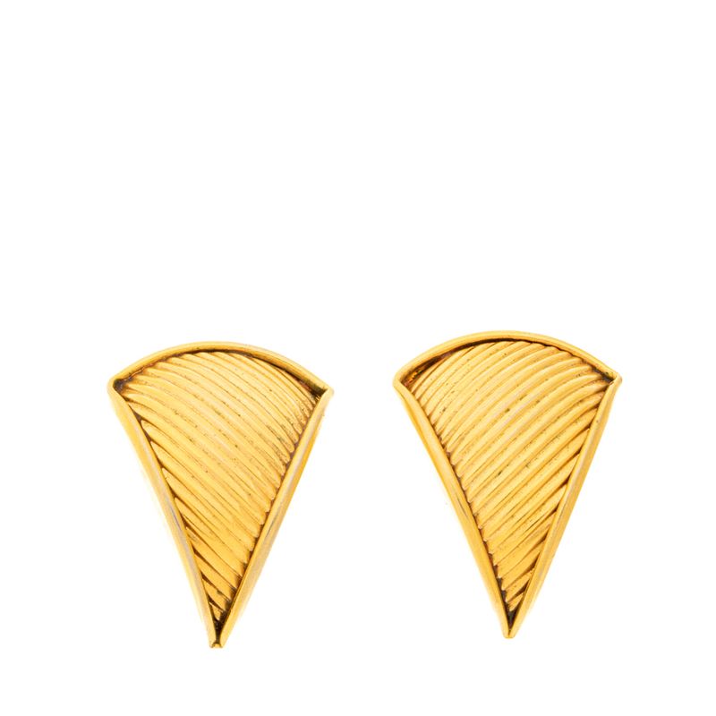 Brinco-Vintage-de-Pressao-Estilo-Triangulo-Texturizado-Dourado