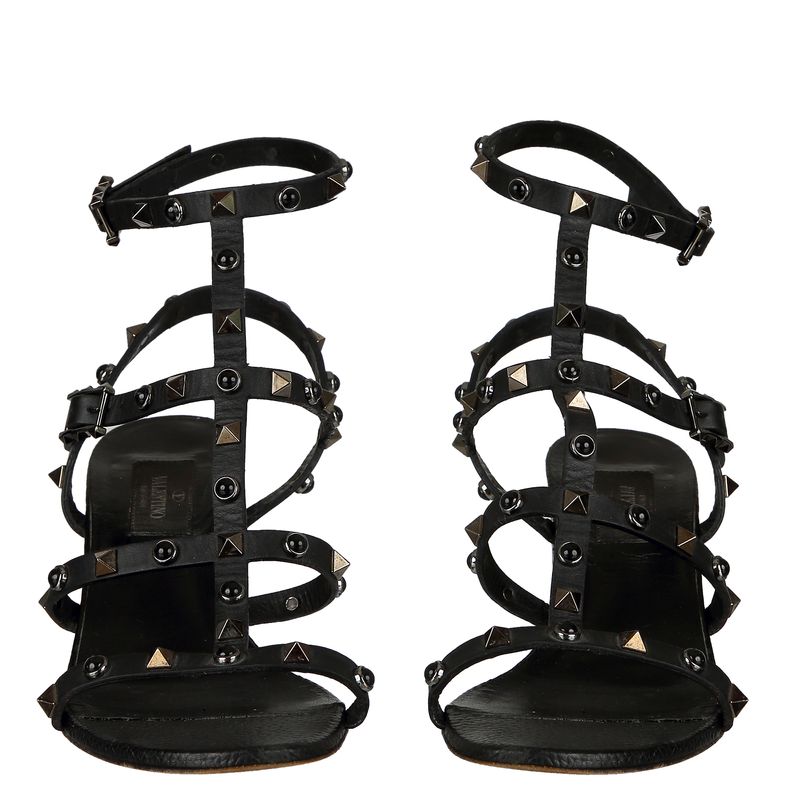Sandalia-Valentino-Rockstud-Couro-Preto
