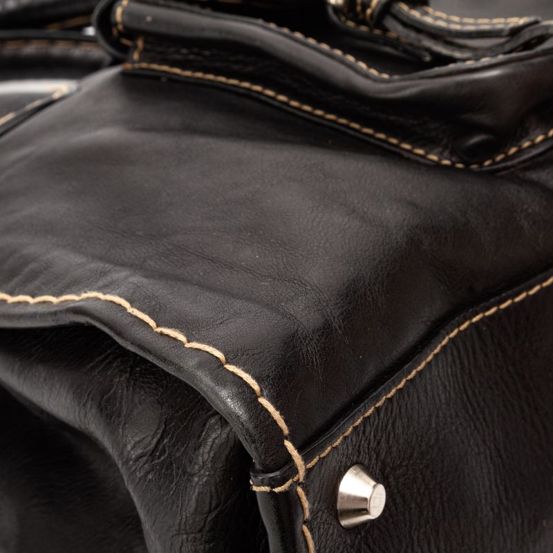 Bolsa-Chloe-Couro-Preto-e-Pesponto