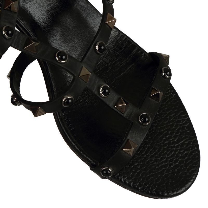 Sandalia-Valentino-Rockstud-Couro-Preto