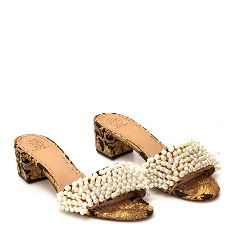 Sandalia-Tory-Burch-Slide-Dourado-e-Esferas-Peroladas