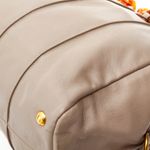 Bolsa-Prada-Couro-Cinza-Alca-Corrente