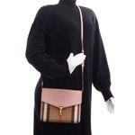 Bolsa-Burberry-Macken-House-Check-e-Couro-Rosa