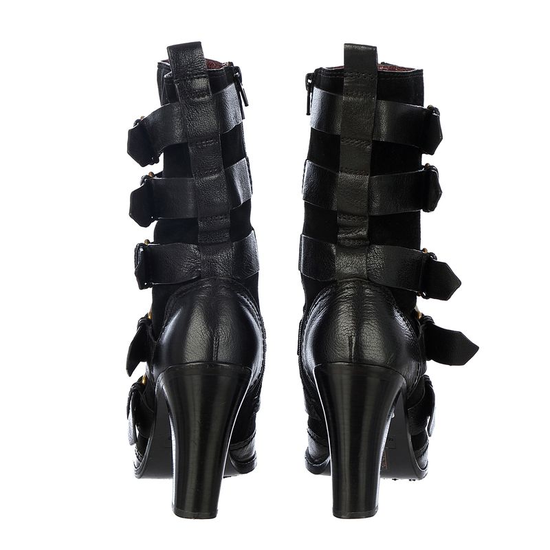 Bota-Marc-by-Marc-Jacobs-Couro-Preto-e-Fivelas