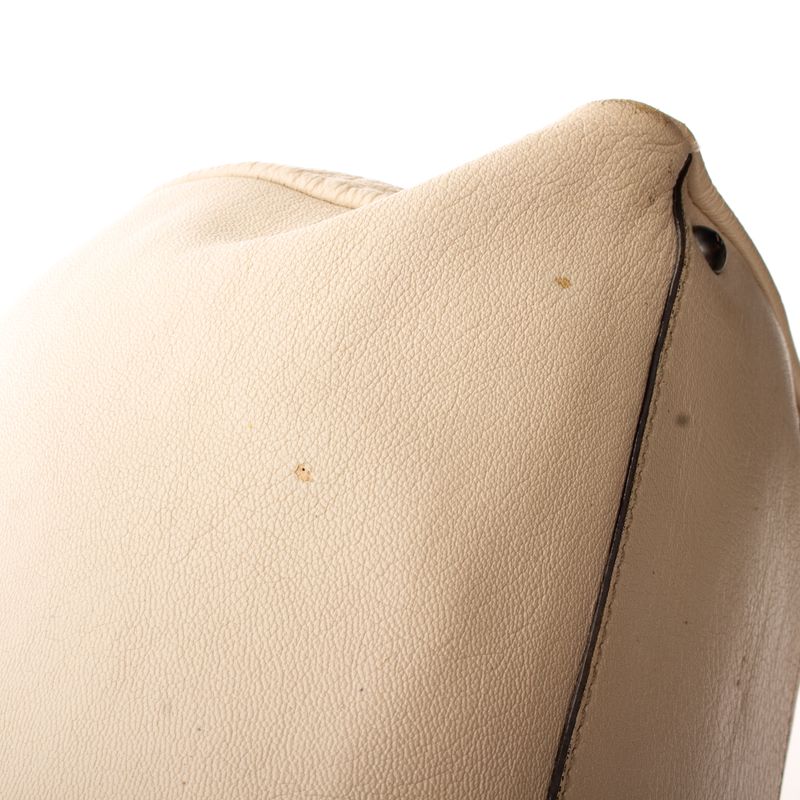 Bolsa-Fendi-Peekaboo-Grande-Couro-Creme