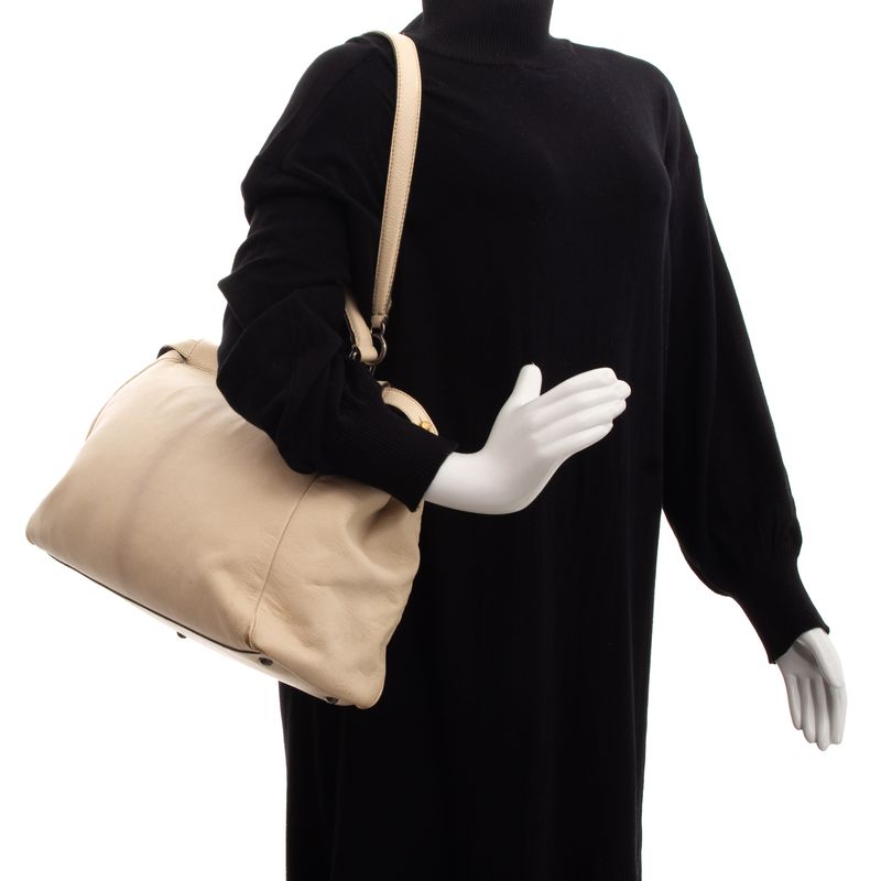 Bolsa-Fendi-Peekaboo-Grande-Couro-Creme