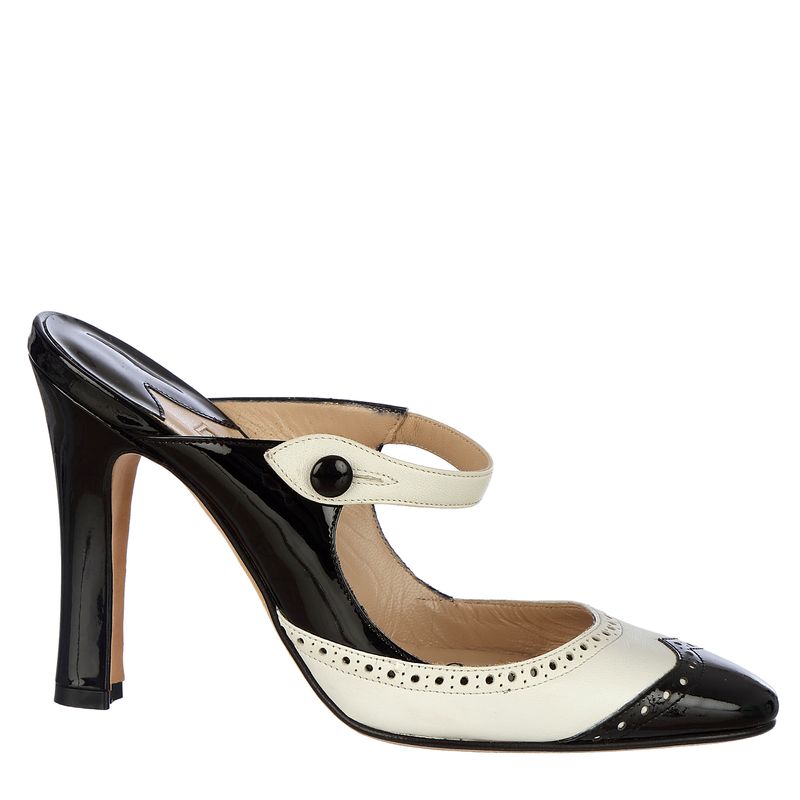 Sapato-Mule-Manolo-Blahnik-Verniz-Preto-e-Couro-Branco