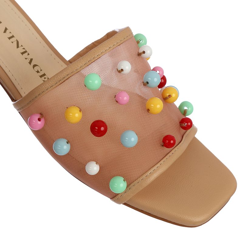 Rasteira-Allmost-Vintage-Couro-Bege-e-Bolas-Coloridas