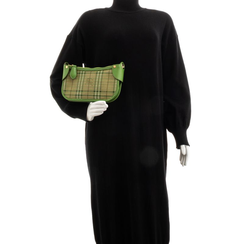 Bolsa-Burberry-De-Ombro-Haymarket-e-Couro-Verde