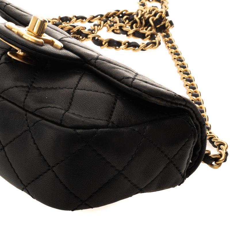 Bolsa-Chanel-Classic-Flap-Extra-Mini-Lambskin-Preto-Pingentes