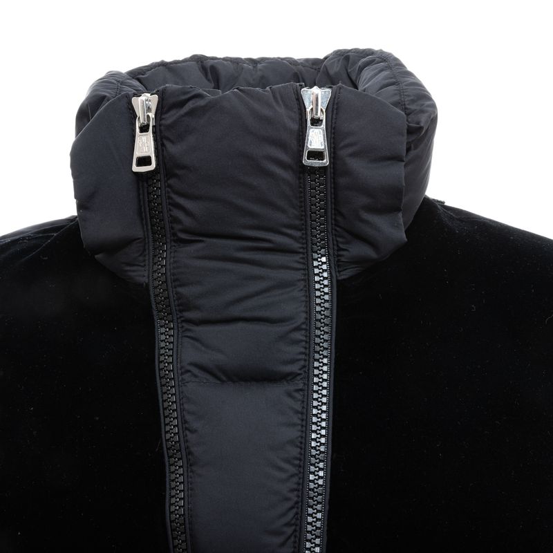 Casaco-Moncler-Puffer-Preto-com-Capuz