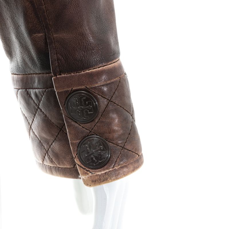 Jaqueta-de-Couro-Tory-Burch-Matelasse-Marrom