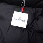 Casaco-Moncler-Puffer-Preto-com-Capuz