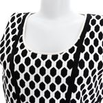 Vestido-Diane-Von-Furstenberg-Hexagonos-Preto-e-Branco