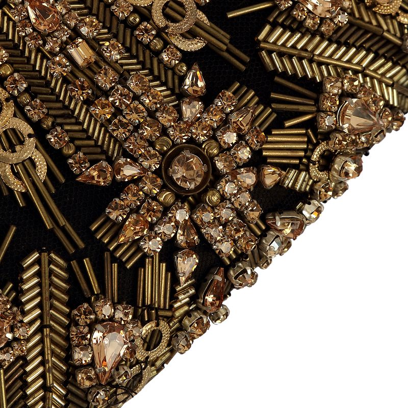 Clutch-Alexander-McQueen-Bordado-Dourado-e-Preto