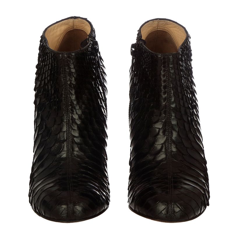 81065-Ankle-Boot-Christian-Louboutin-Couro-Exotico-Preto-4