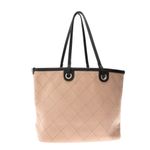Bolsa-Chanel-Shopping-Fever-Tote-Rose-e-Preto