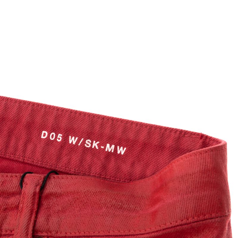 Calca-Saint-Laurent-Vermelho