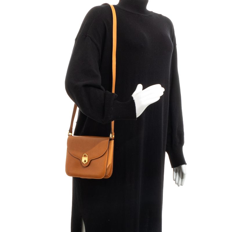 Bolsa-Celine-Vintage-Flap-Caramelo