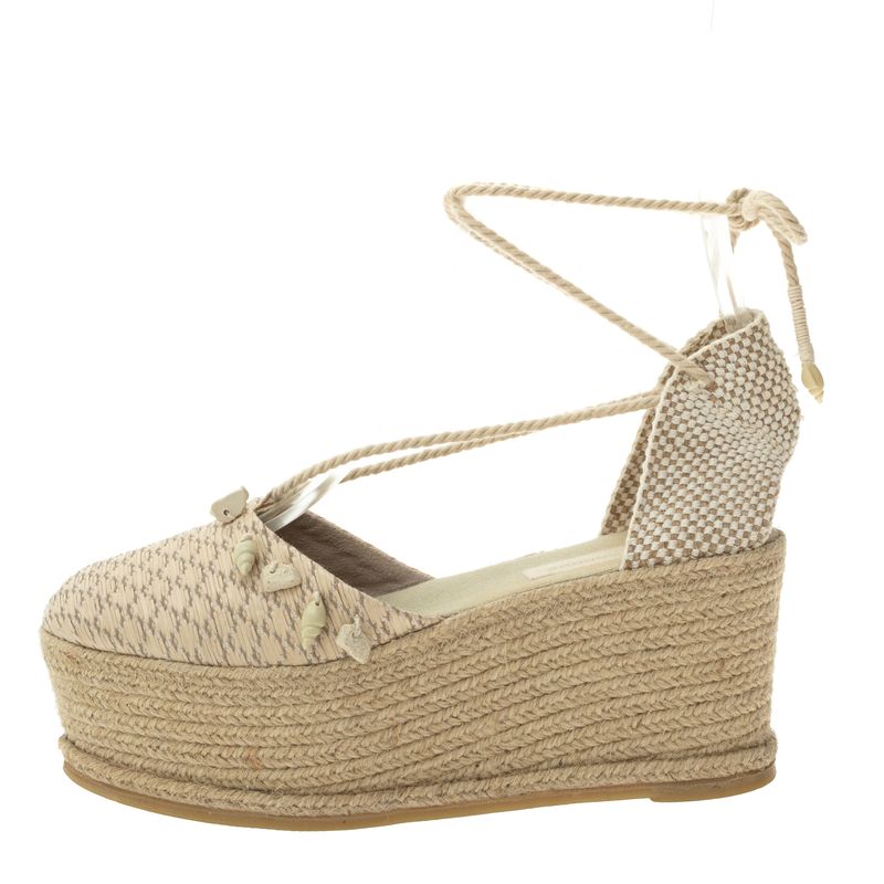 Espadrille-Cris-Barros-Palha-e-Conchas