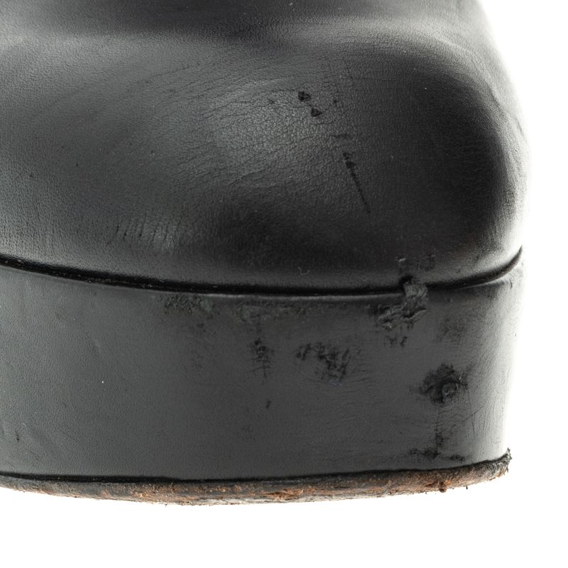 Bota-Louis-Vuitton-Couro-e-Camurca-Preta