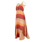 Vestido-A-Niemeyer-Tecido-Listrado