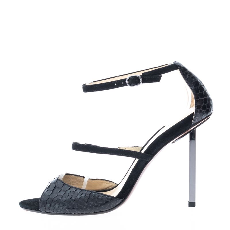 Sandalia-Alexandre-Birman-Couro-Exotico-e-Camurca-Preta
