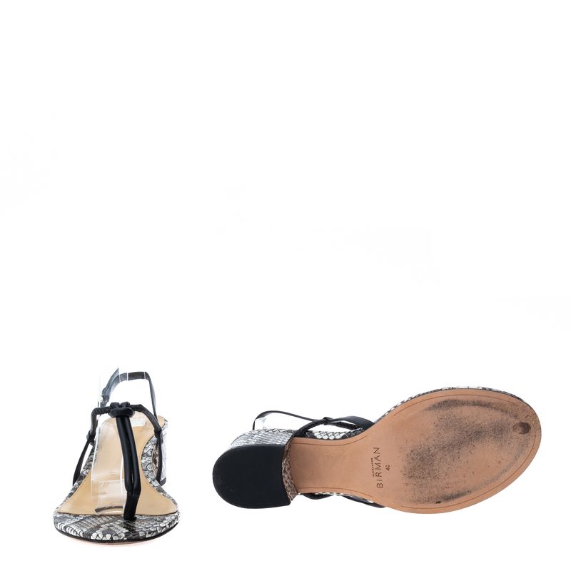 Sandalia-Alexandre-Birman-Couro-Exotico-e-Tiras-Preta