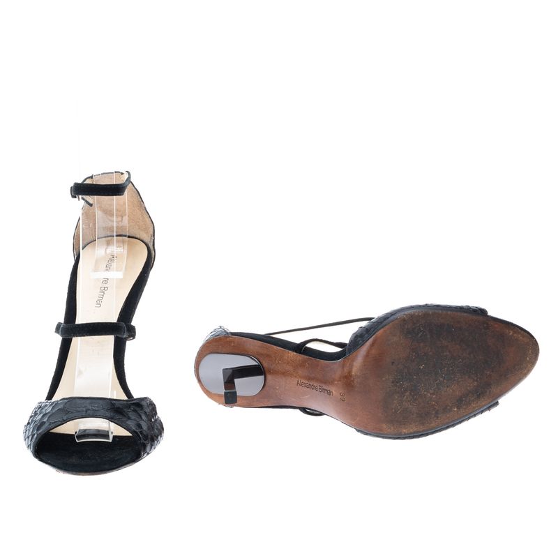 Sandalia-Alexandre-Birman-Couro-Exotico-e-Camurca-Preta