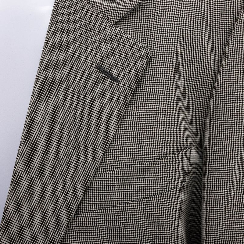 Terno-Valentino-Garavani-Branco-e-Preto