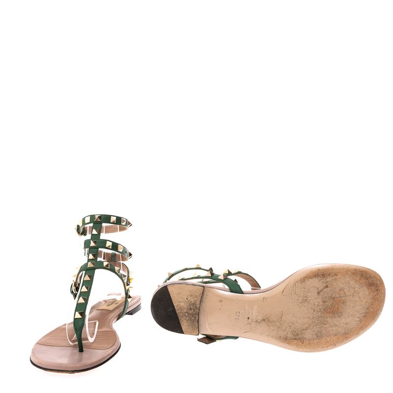 Rasteira-Valentino-Garavani-Rockstud-Verde