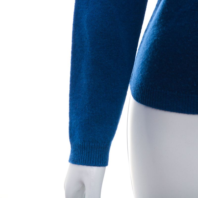 Sueter-Cashmere-Gola-Alta-Azul-Real