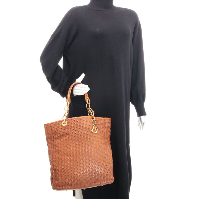 Bolsa-Christian-Dior-Lady-Dior-Soft-Woven-Tote-Caramelo-