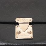 Clutch-Louis-Vuitton-Anouchka-Pochette-Monogram-Glace-Preto