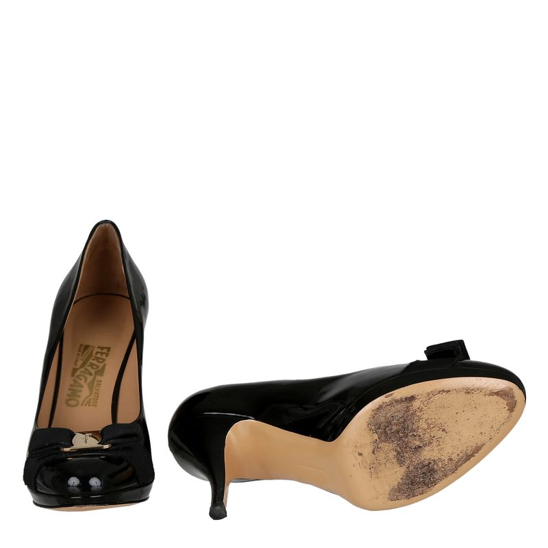 Sapato-de-Salto-Salvatore-Ferragamo-Verniz-Preto
