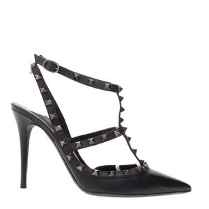 Scarpin Valentino Garavani Rockstud Preto