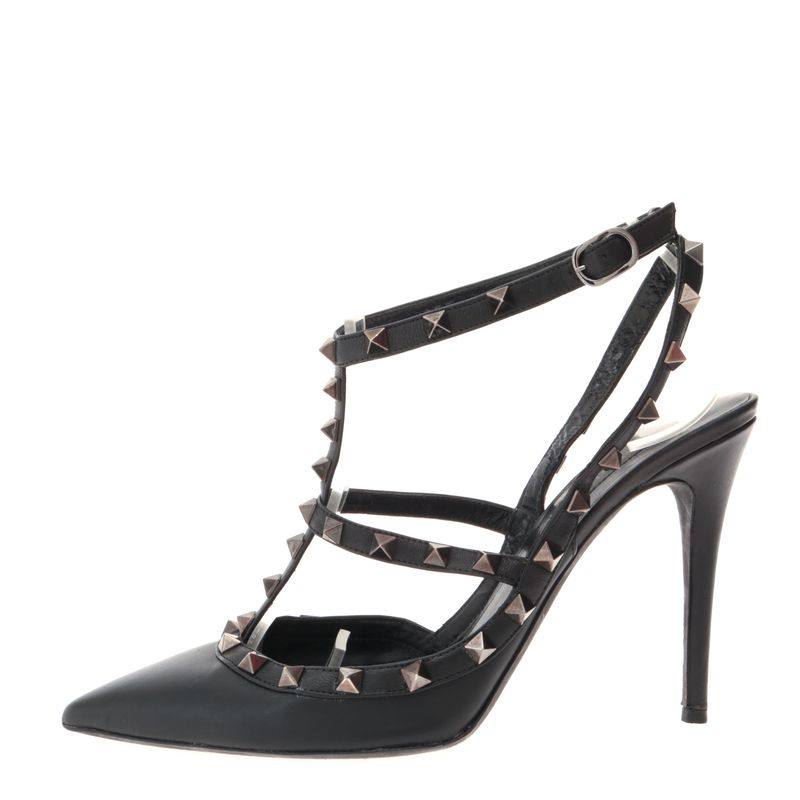 Scarpin-Valentino-Garavani-Rockstud-Preto