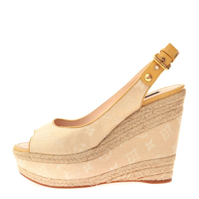 Anabela-Louis-Vuitton-Monogram-Sisal-Creme